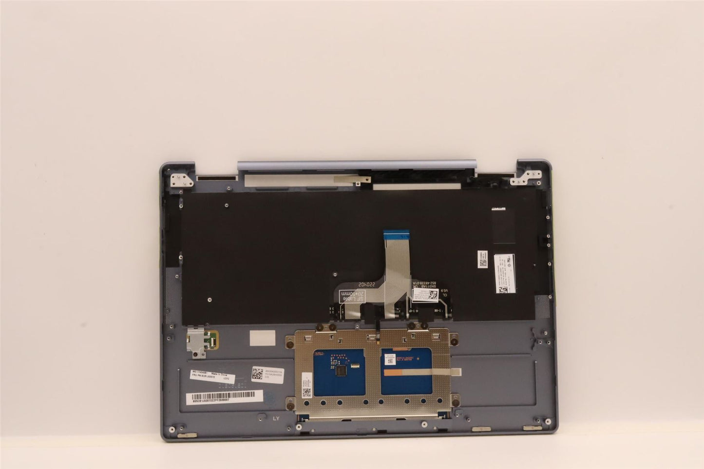 Lenovo Upper Case ASM_NORDIC L82QE FPSB 5CB1J02072