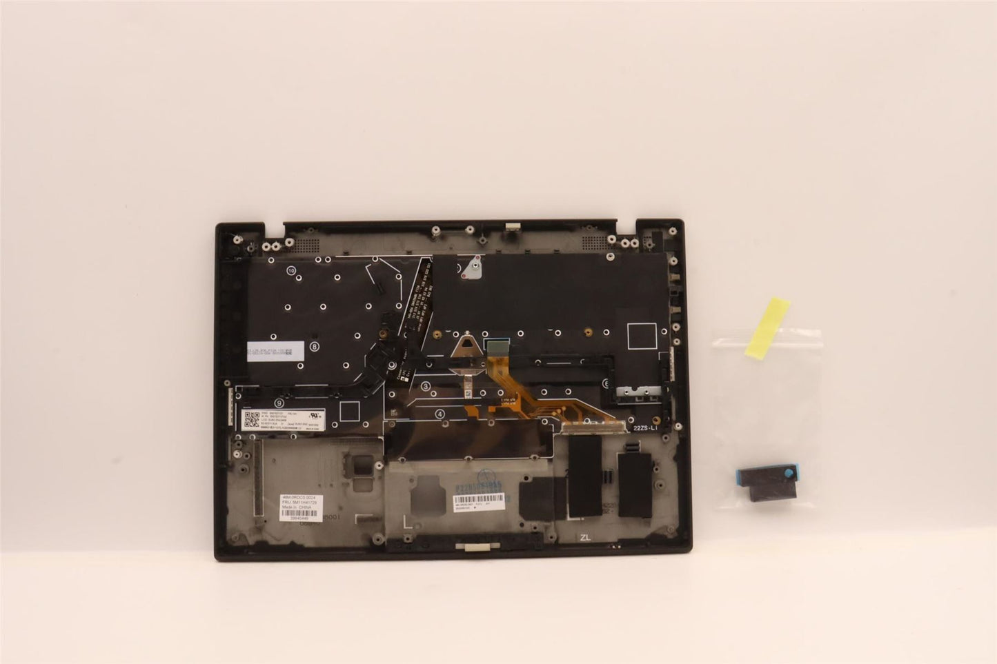 Lenovo WLAN C-Cvr+EURO ENG KB ASM,CHY 5M11H41656