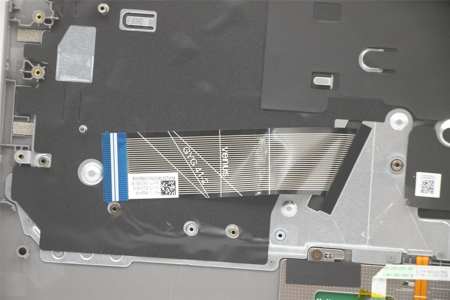 Lenovo Upper Case ASM_ARA C 20VD MGBL 5CB1B32922