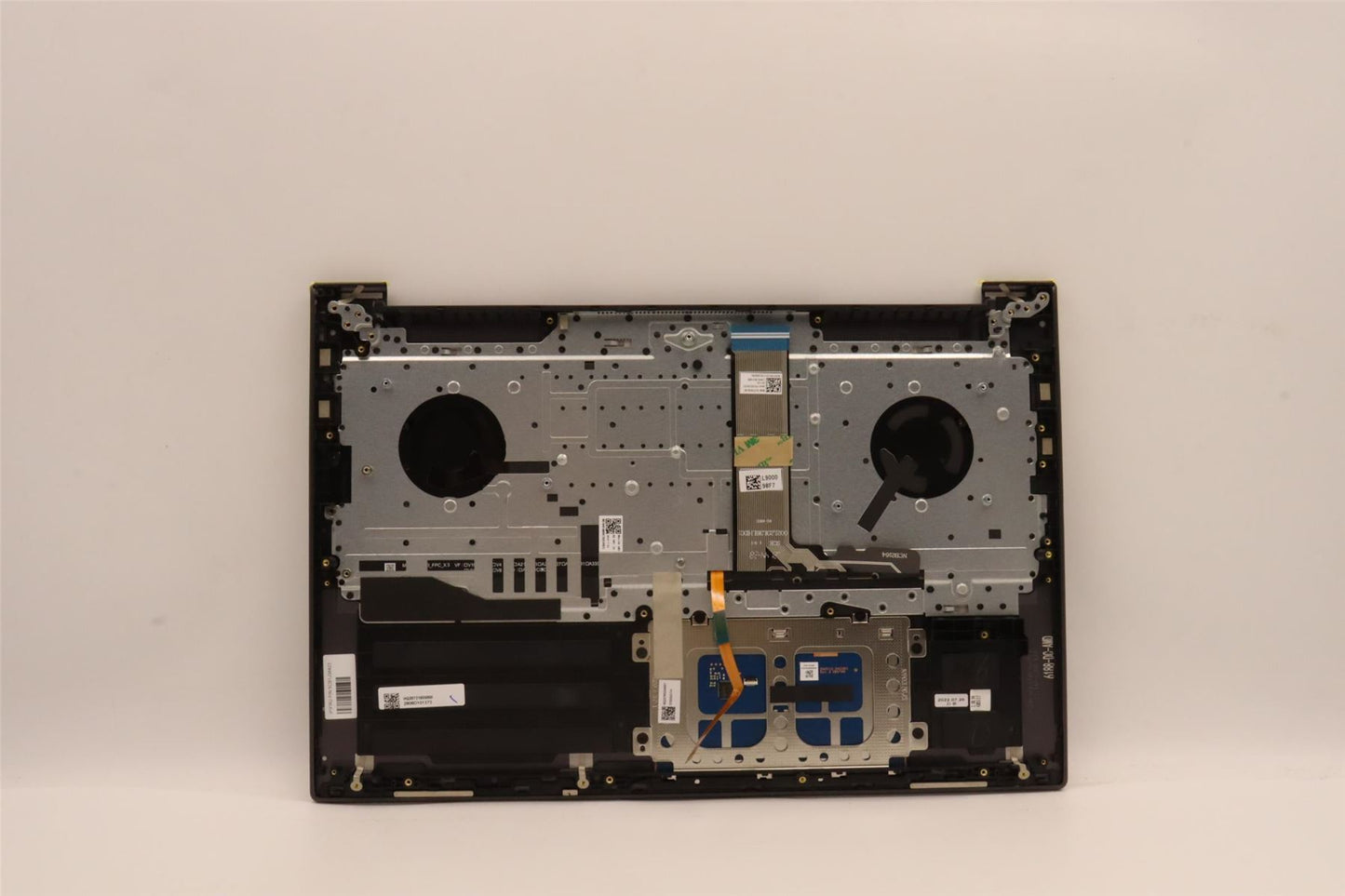 Lenovo Yoga 7 16ARH7 Palmrest Cover Touchpad Keyboard Switzerland 5CB1J38423