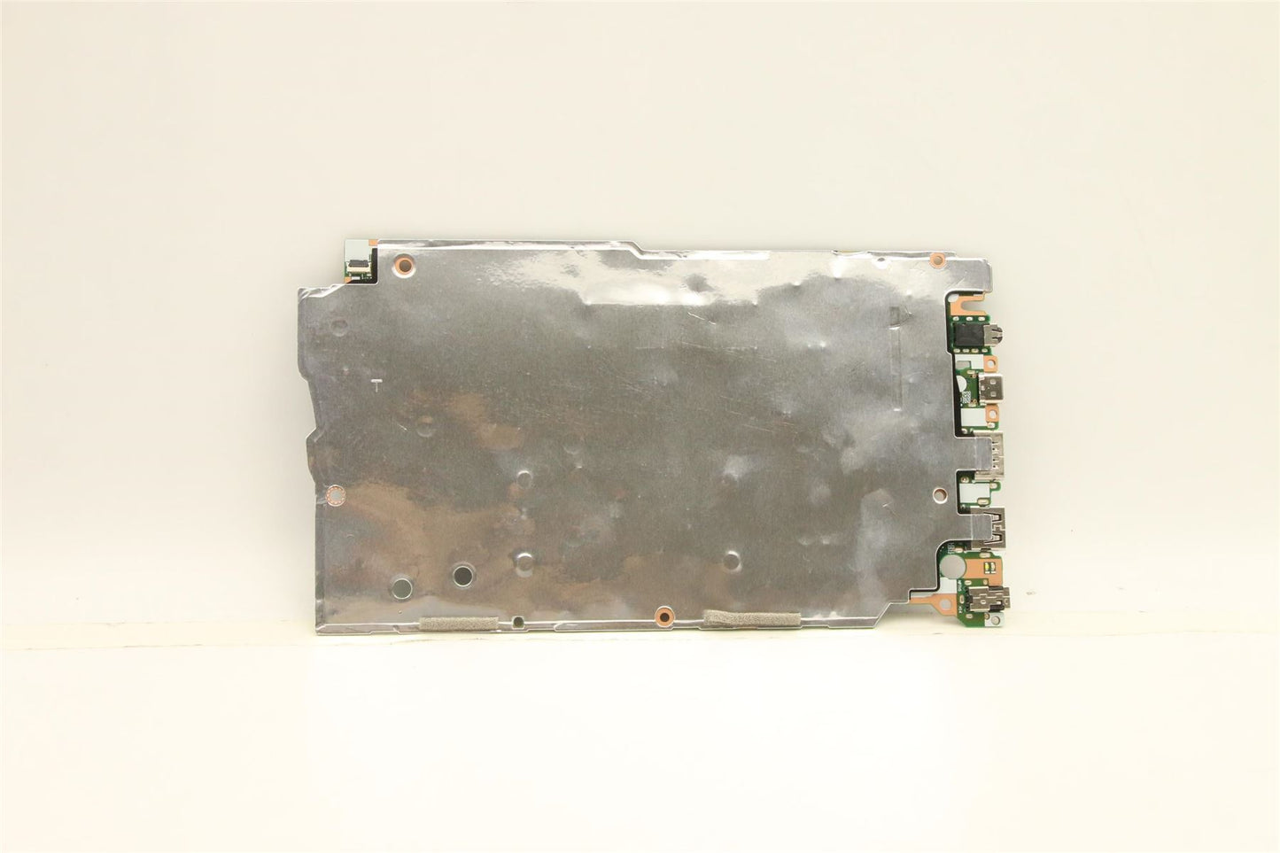 Lenovo IdeaPad 3 17ABA7 Motherboard Mainboard UMA AMDR75825U 8G 5B21H39357