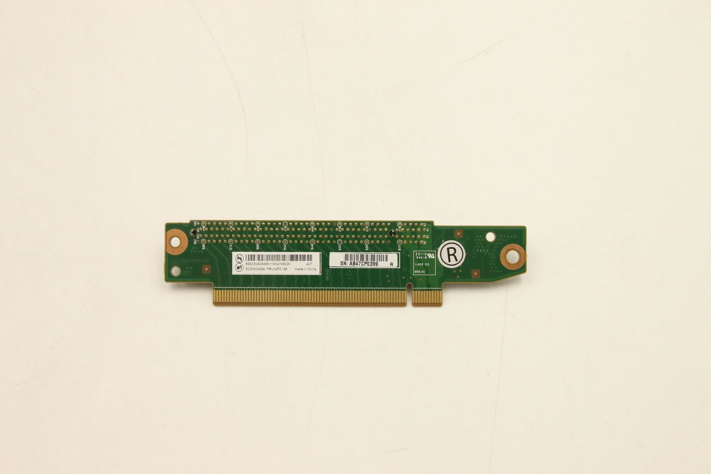 Lenovo FRU ThinkSerRSC_1ux16_v1.0 x1 x16 Board 00FC128