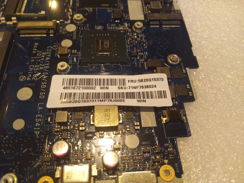 Lenovo 5B20Q15373 MB C 81BQ WIN I78550UN16SGTR NBL