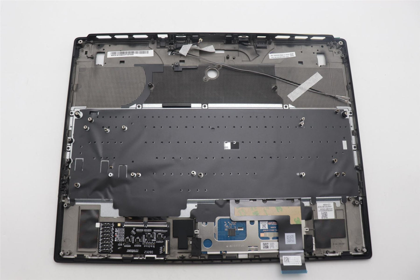 Lenovo Upper Case ASM_FRA L 83G0W/SCW 5CB1M72380