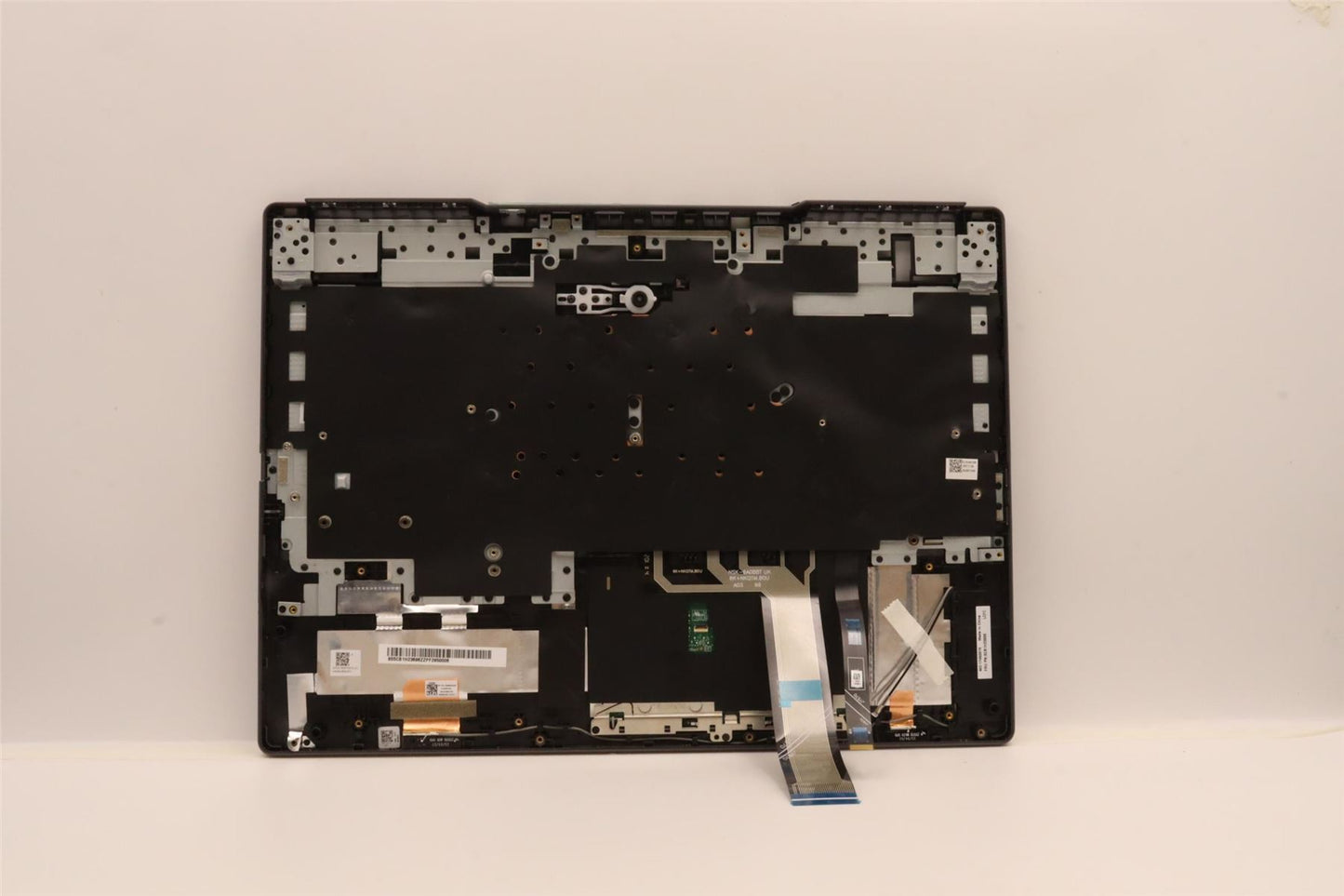 Lenovo COVER Upper Case ASM_UKE L82RC STGY RGB 5CB1H23696