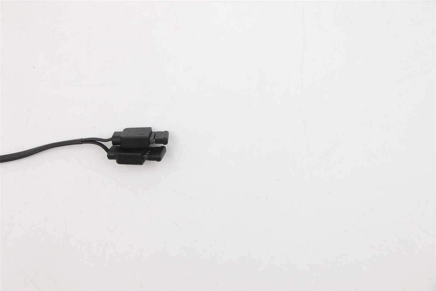 Lenovo Fru, 1 T 2 ARGB Lighting cable34L 5C10U58290