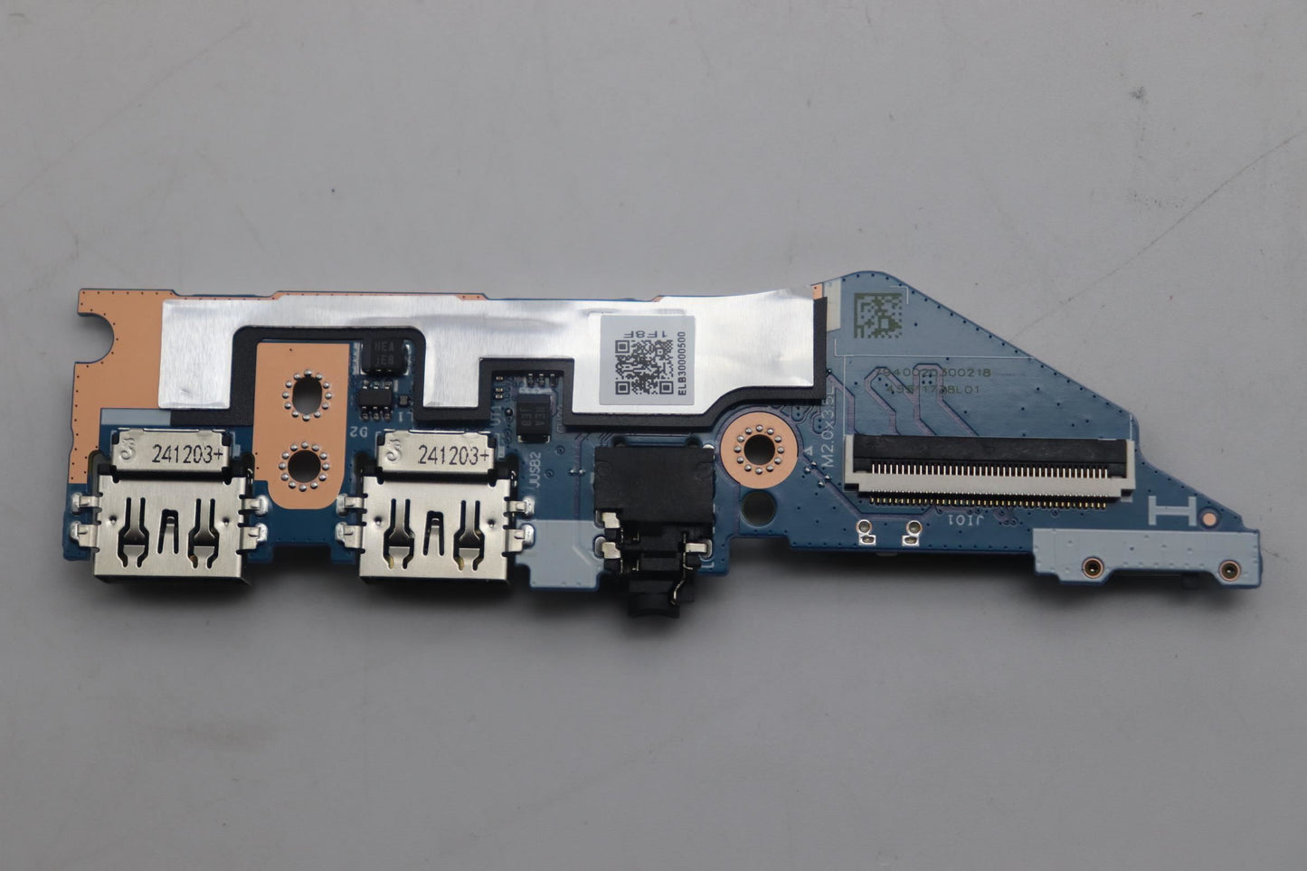 Lenovo CARDPOP C 83KF I/O Board 5C50S25800
