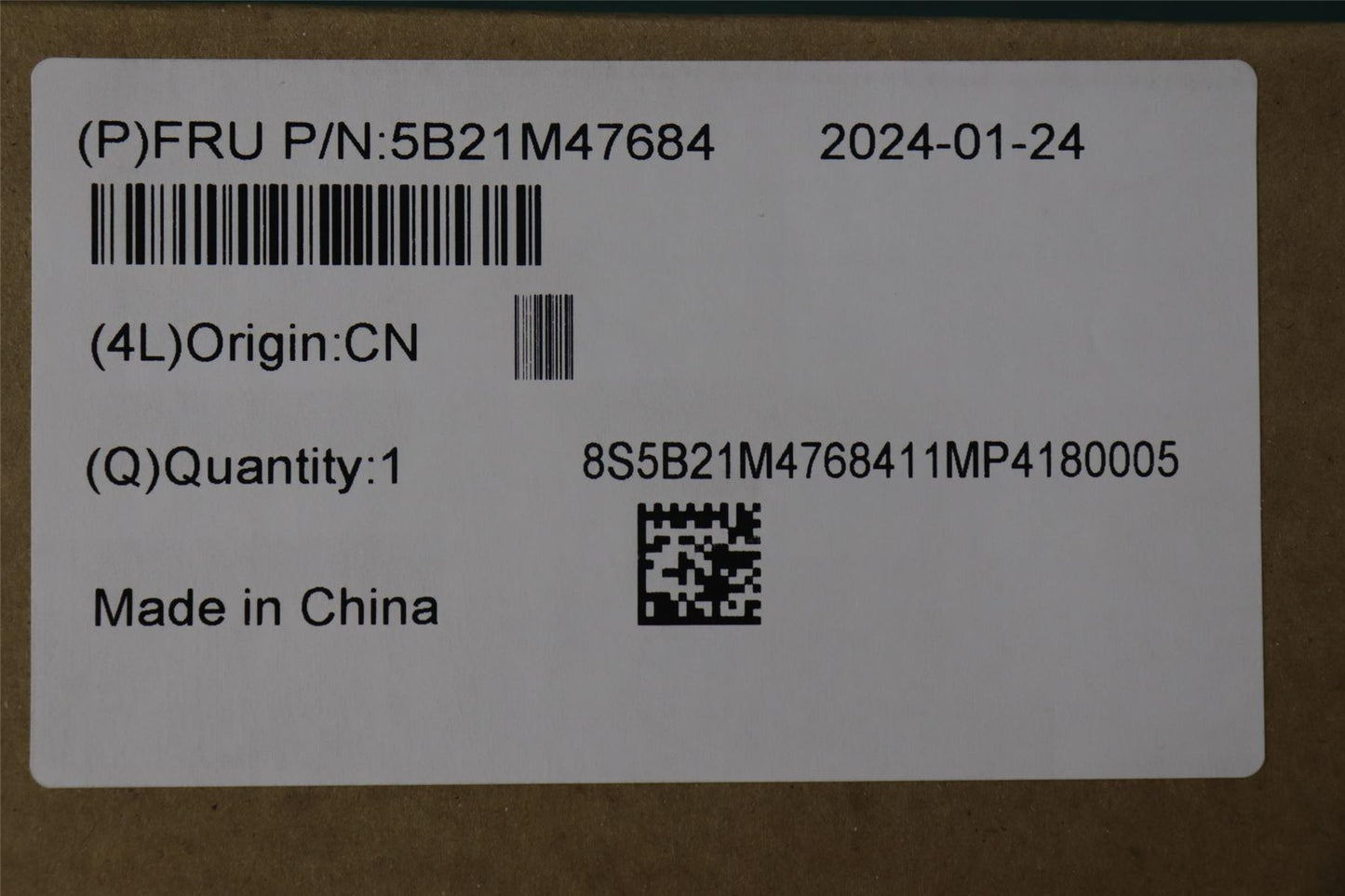 Lenovo C83FD I714700HXRTX40608G WINRM 5B21M47684