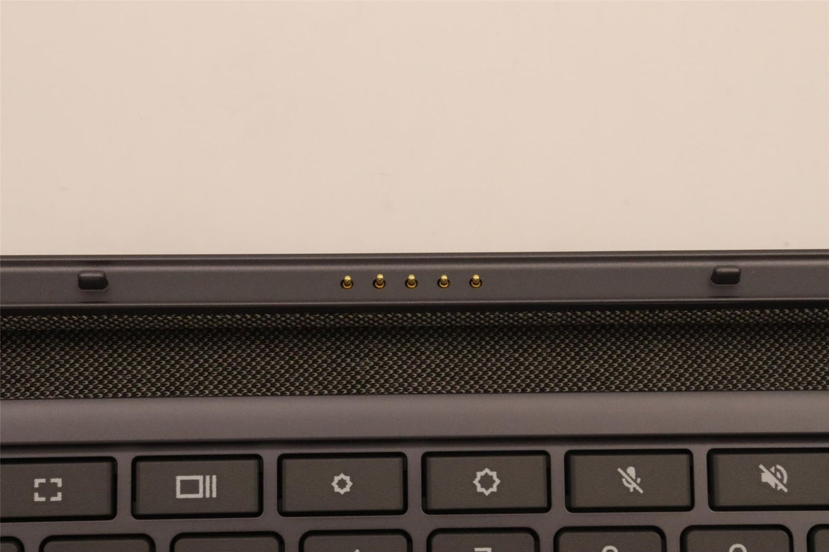 Lenovo Upper Case ASM_FRA H 82T6 UK STGY 5CB1H82601