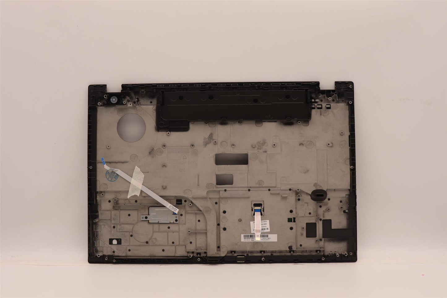 Lenovo ThinkPad T560 P50s Palmrest Top Cover Housing Black 01AY895