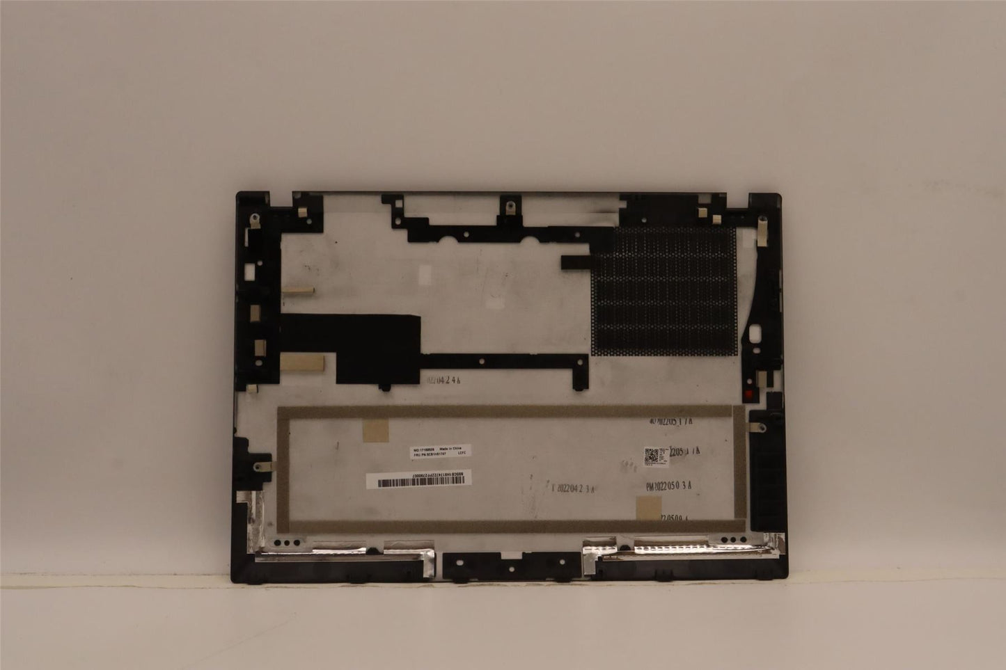 Lenovo D_COVER_WWAN_BLK_5G_ASSY_JT4C5 5CB1H81747