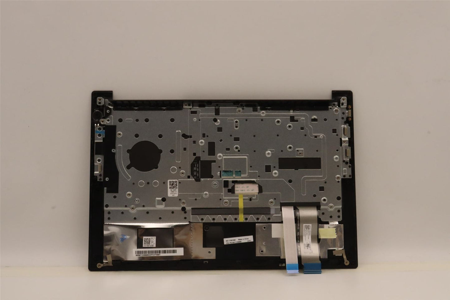 Lenovo ThinkPad E14 Gen 4 Palmrest Cover Keyboard US Europe Black 5M11H58980
