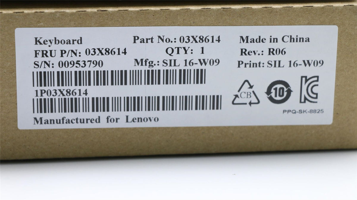 Lenovo LA Latin American Spanish Keyboard 03X8614
