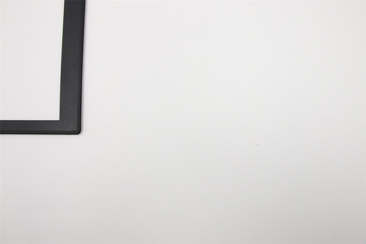 Lenovo ThinkPad P73 Bezel front trim frame Cover Black 5CB0S95324