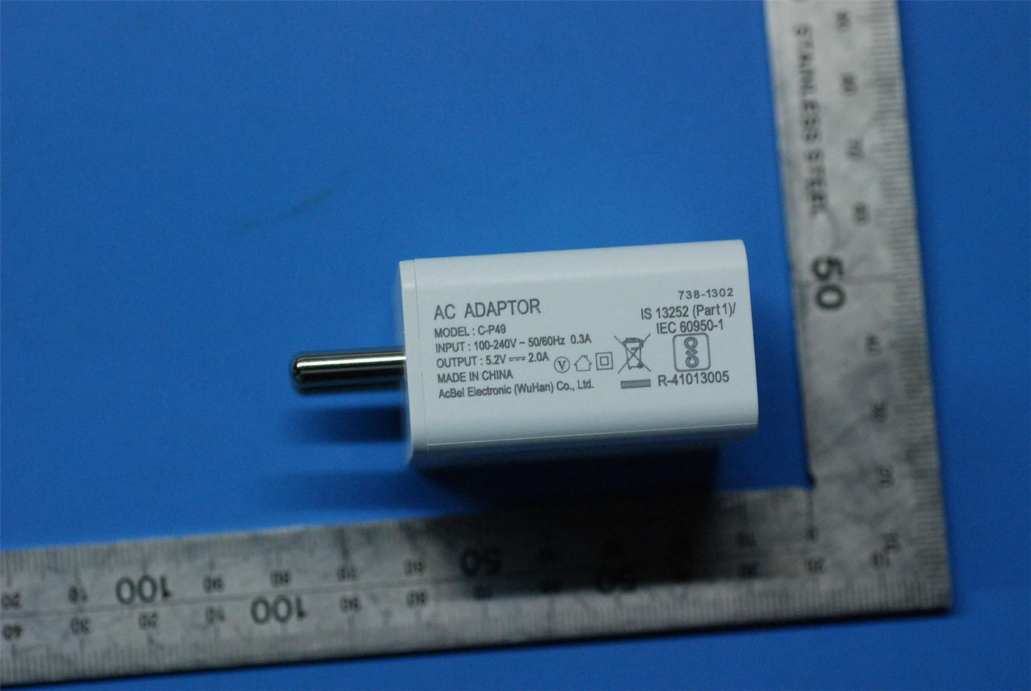 Lenovo ACCY,AC ADPTR,5VV,2A,C-P49;5.2V/2A;IN;Wh SA18C19961