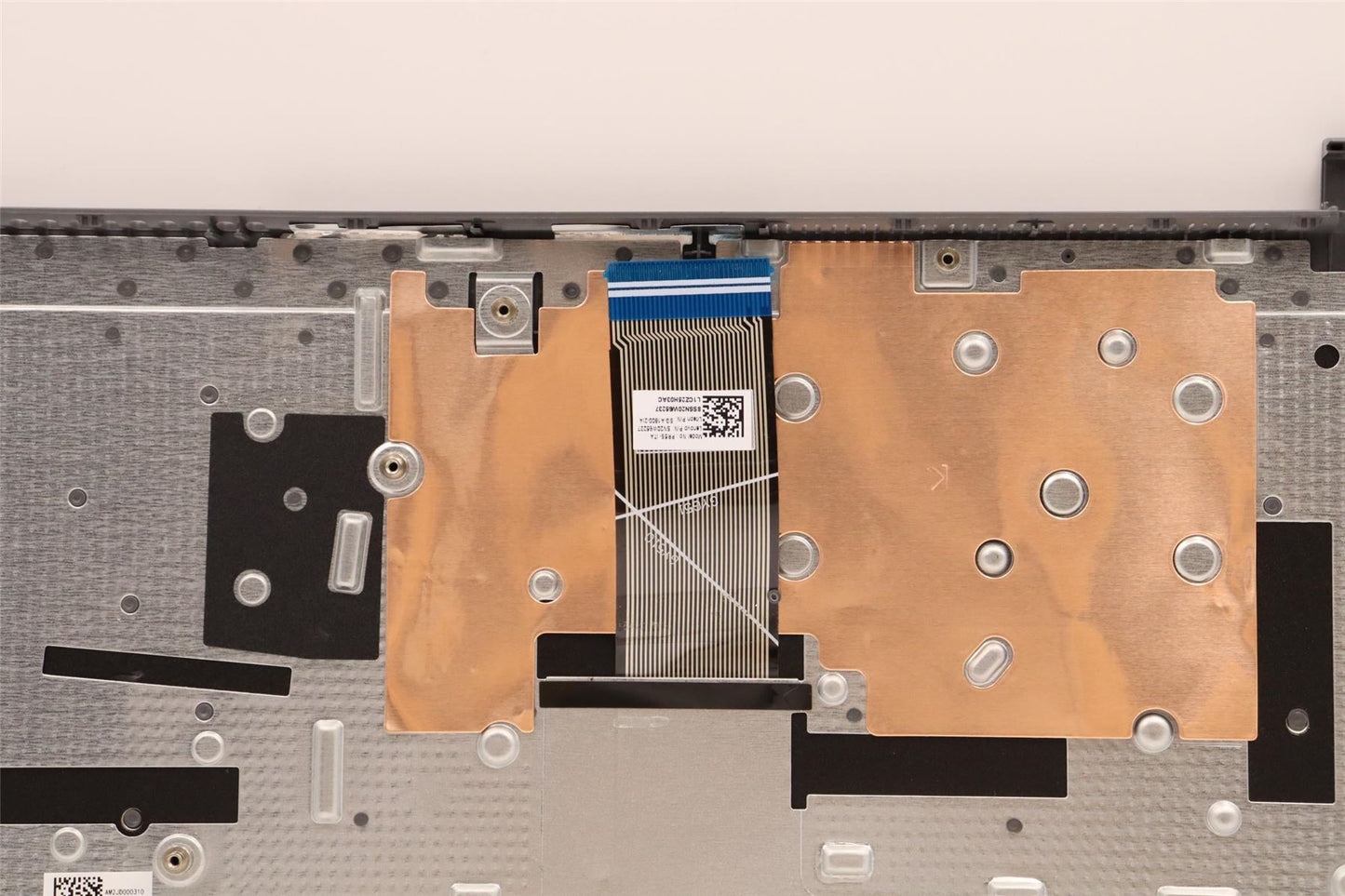 Lenovo Upper Case ASM_ITA L82RK FP AG N 5CB1H77951