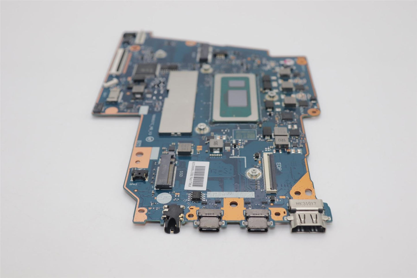 Lenovo MB H 83DT CORE7 UMA16G O WINRM 5B21M49328