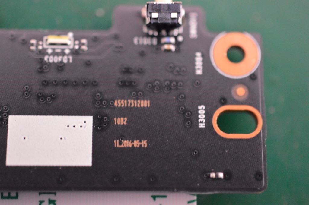 Lenovo I/O Board L 80Q1 W/cable 5C50L22072