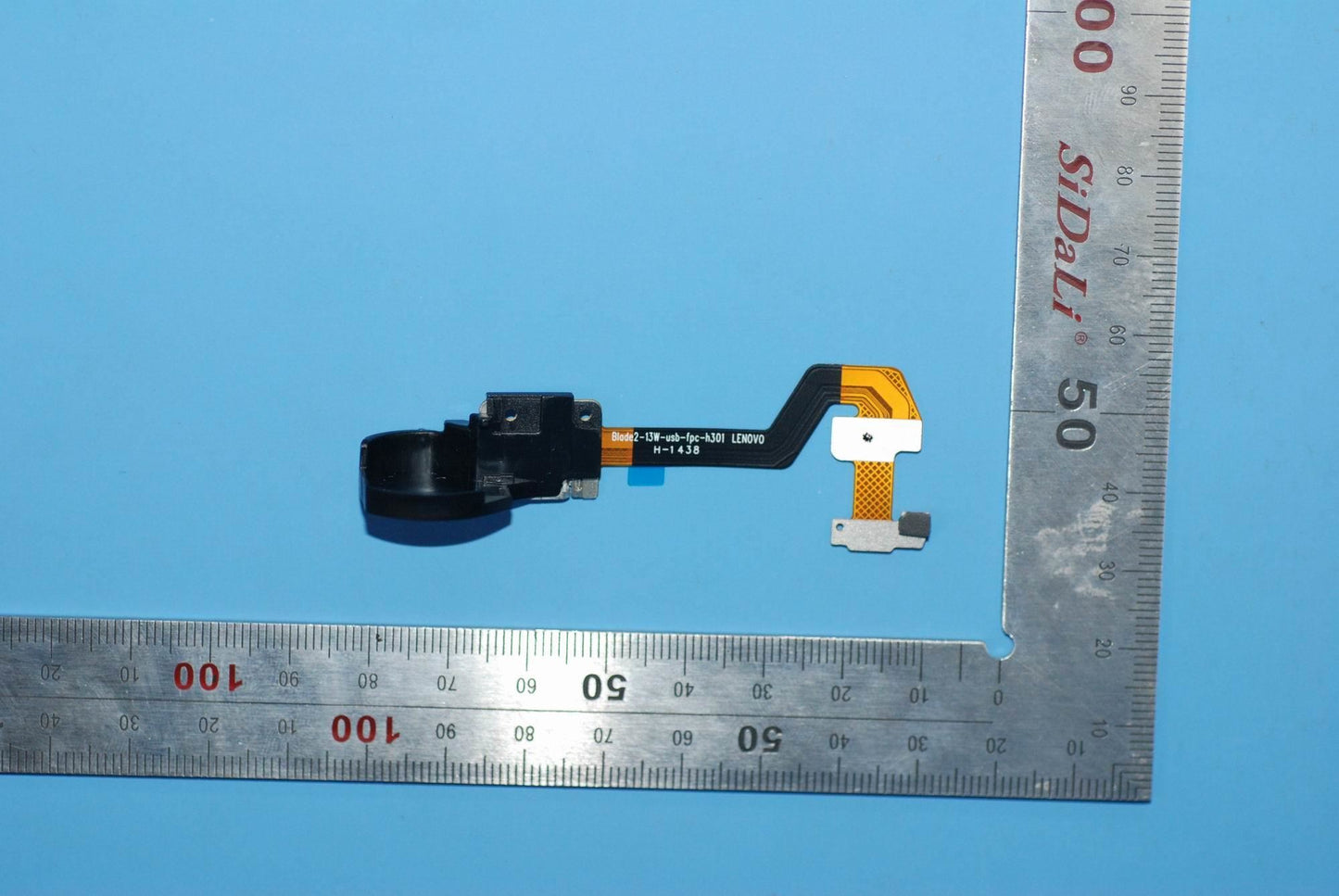 Lenovo Blade2-13W ASSY CS USB FPC Board 5F79A6N4YK