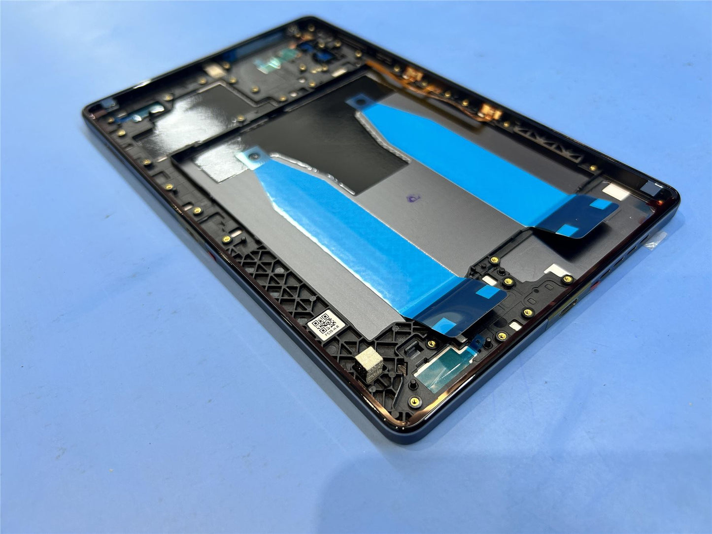 Lenovo TB320FC R_Cover GR ROW&*7601AA001803 CS 5S58C24055