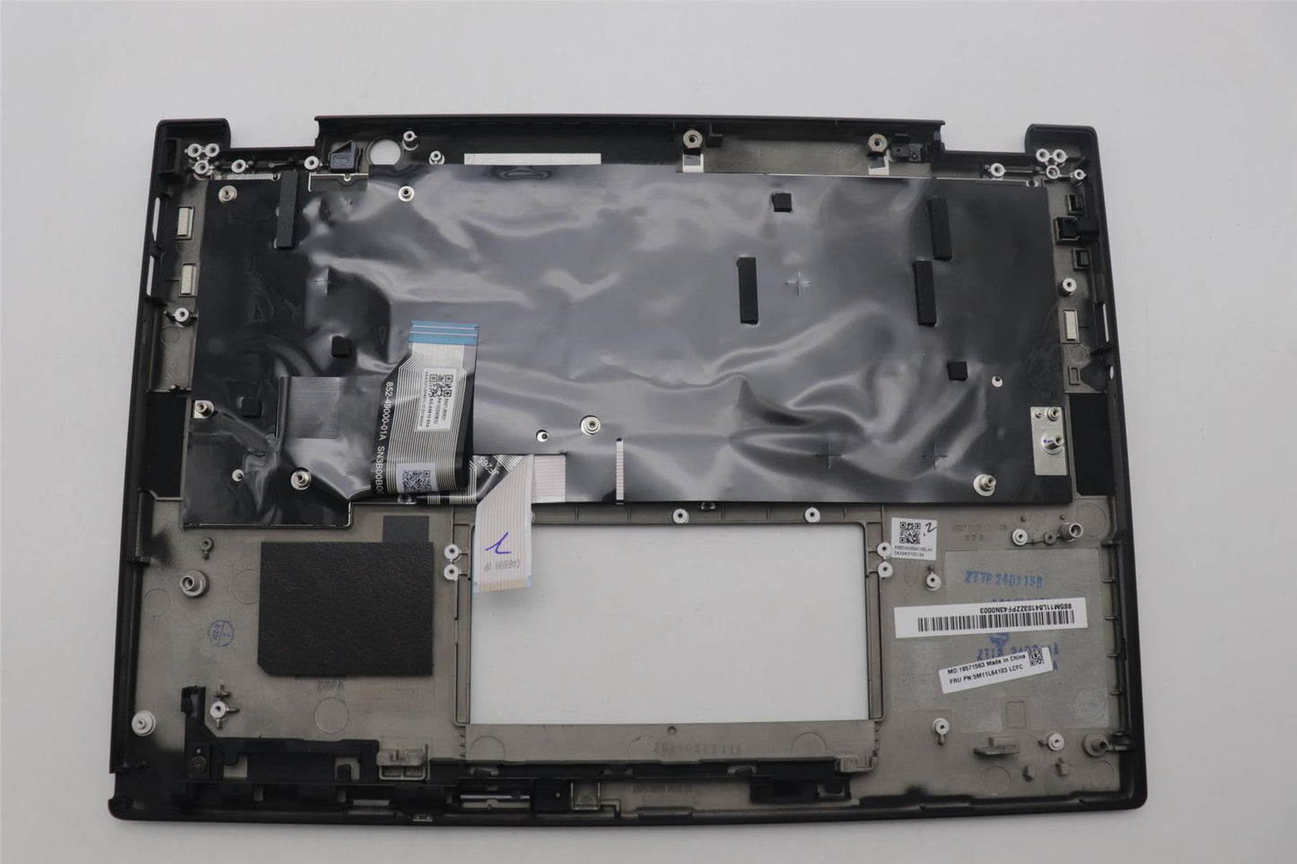 Lenovo ThinkPad X13 Gen 4 Keyboard Palmrest Top Cover Estonian Black 5M11L64103