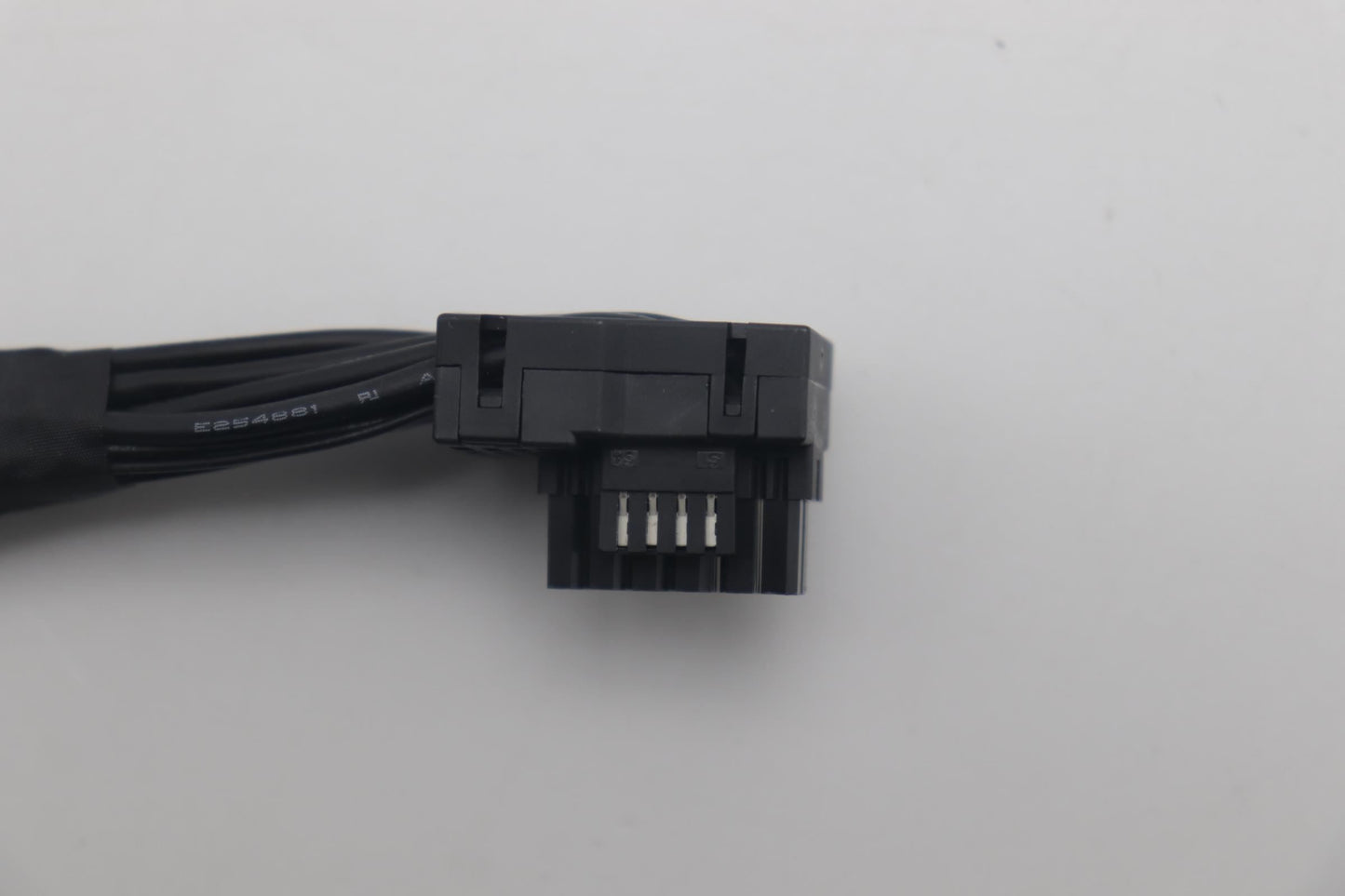 Lenovo Fru12VHPWR to 12VHPWR RA 650mm Cable 5C10U58775