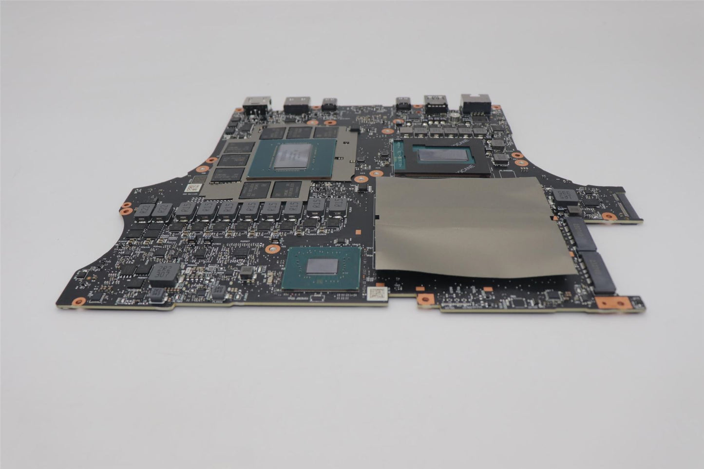 Lenovo L 83G0NOKI914900HX_RTX409016GRM 5B21M03726