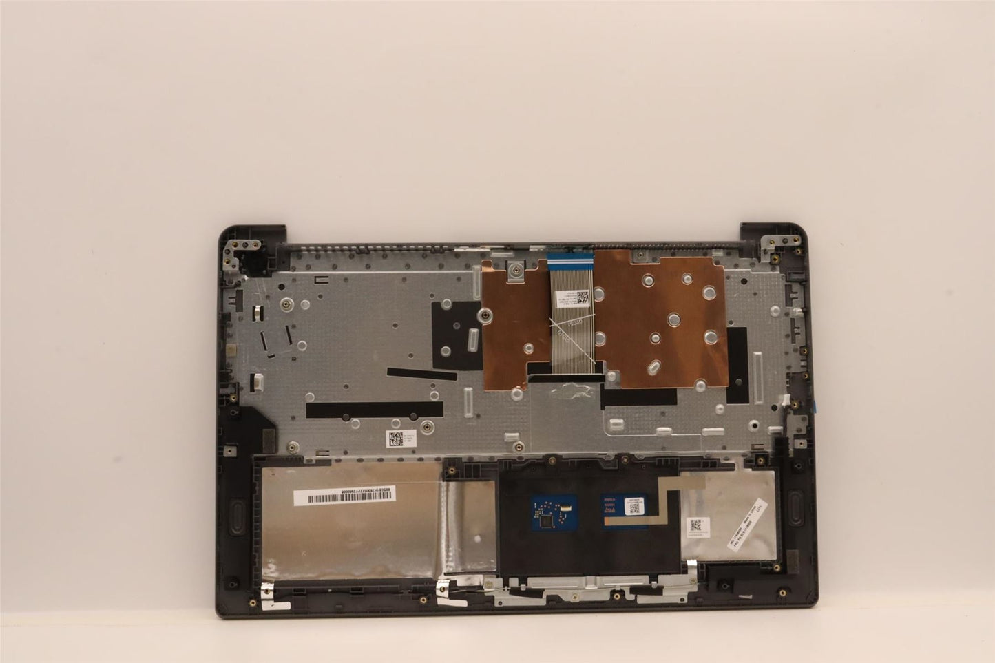 Lenovo COVER Upper Case ASM_RUS L82RK NFP AG N 5CB1H78305