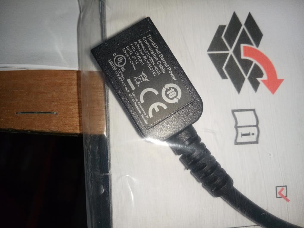 Lenovo FRU Power Conversion Cable 03X6281