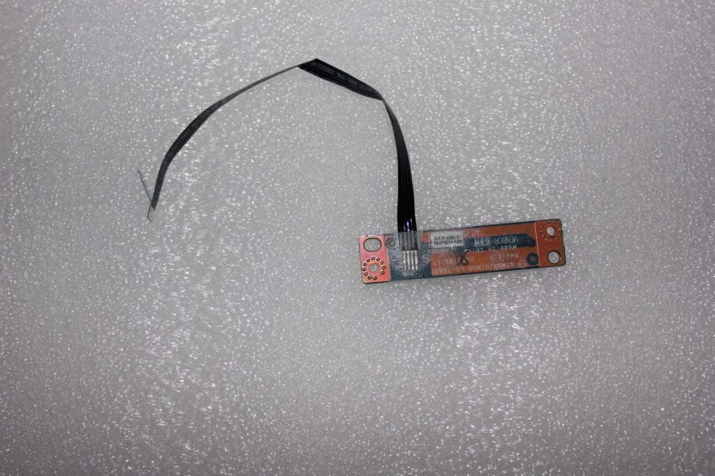 Lenovo QIWG5 DIS W/Cable Power Board 90200426