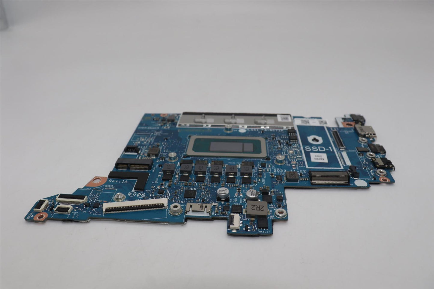 Lenovo C 83G1 WIN I713620H UMA 16G RM 5B21M50925