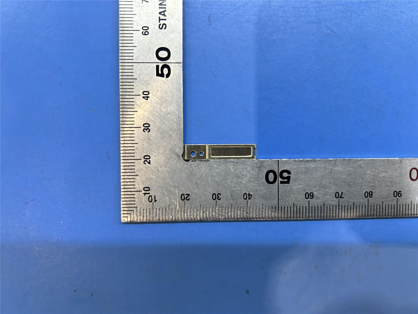 Lenovo TB370FU Antenna metal&*HQ209021AW000 CS 5M88C22928