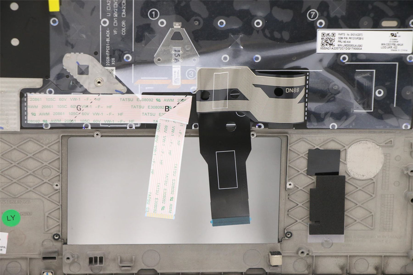 Lenovo MECH_ASM KBDW/C UKR BKLT(CHY) US BK 5M11A37483