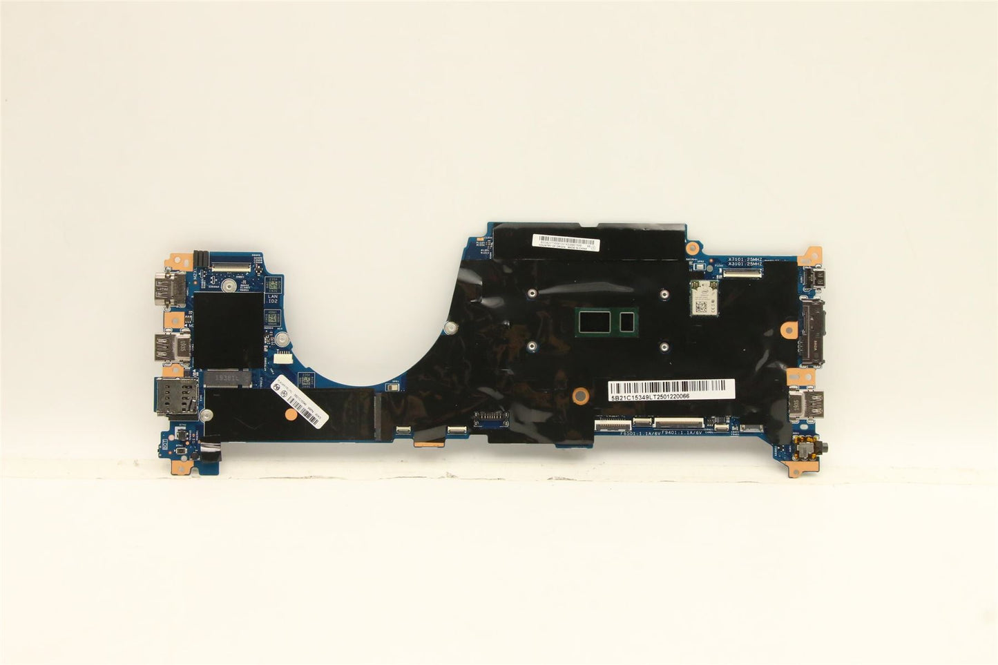 Lenovo WIN,i7-8665U vP,16G,JP,AMT,dTPM 5B21C15349