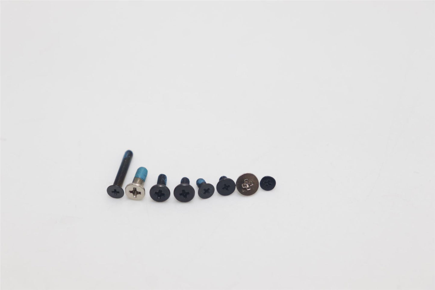 Lenovo SCREW Screw L 83DE 5S10S35621