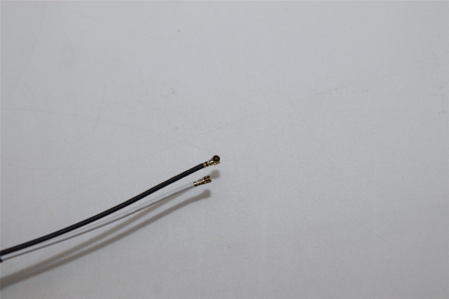 Lenovo LCD Cover W/Ant C82XD T30FHD AL CG 5CB1L10780