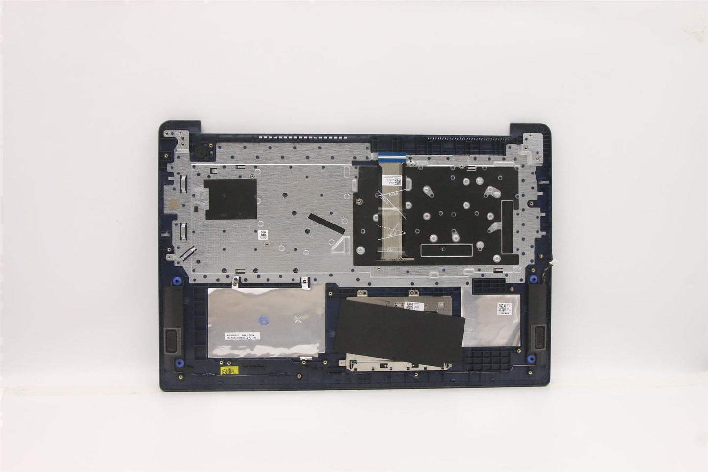 Lenovo Upper Case ASM_FRA L82KV NFPA/BUMA 5CB1C75122