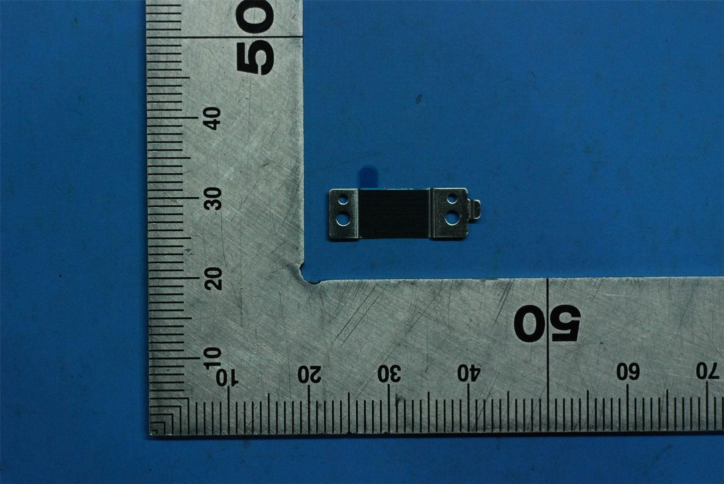 Lenovo TB-8304 B metal&*HQ20900468000 CS 5M88C10161