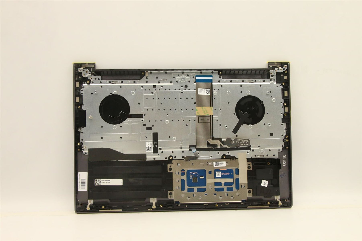Lenovo Upper Case ASM_SWS H 82QQ SG_UMA 5CB1F36989