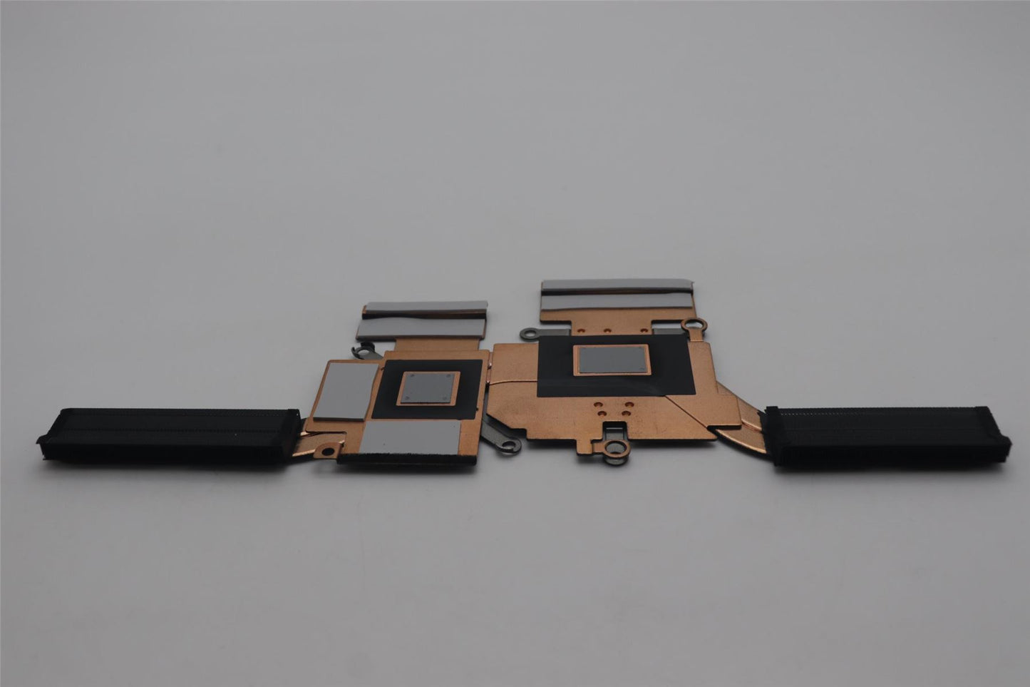 Lenovo HEATSINK HEATSINK H 83E3 DIS HY 5H40S21064