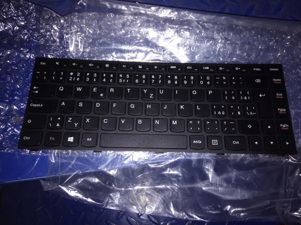 Lenovo 300-14IBR B40-80 G40-30 B41-30 Keyboard Czech Black Backlit 25214537