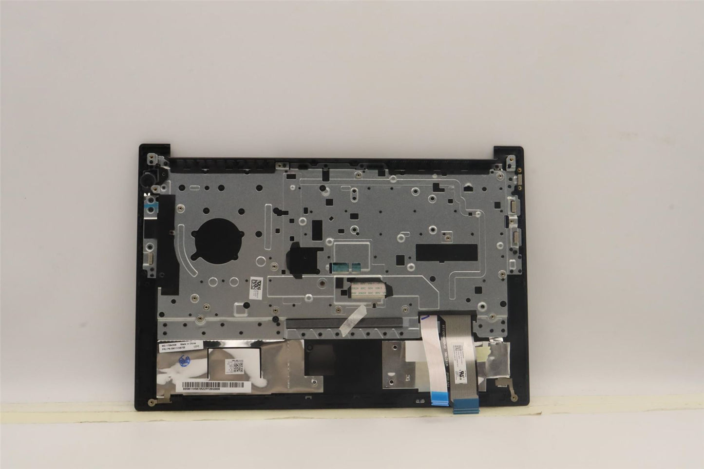 Lenovo ThinkPad E14 Gen 4 s Keyboard Palmrest Top Cover German Black 5M11H58725
