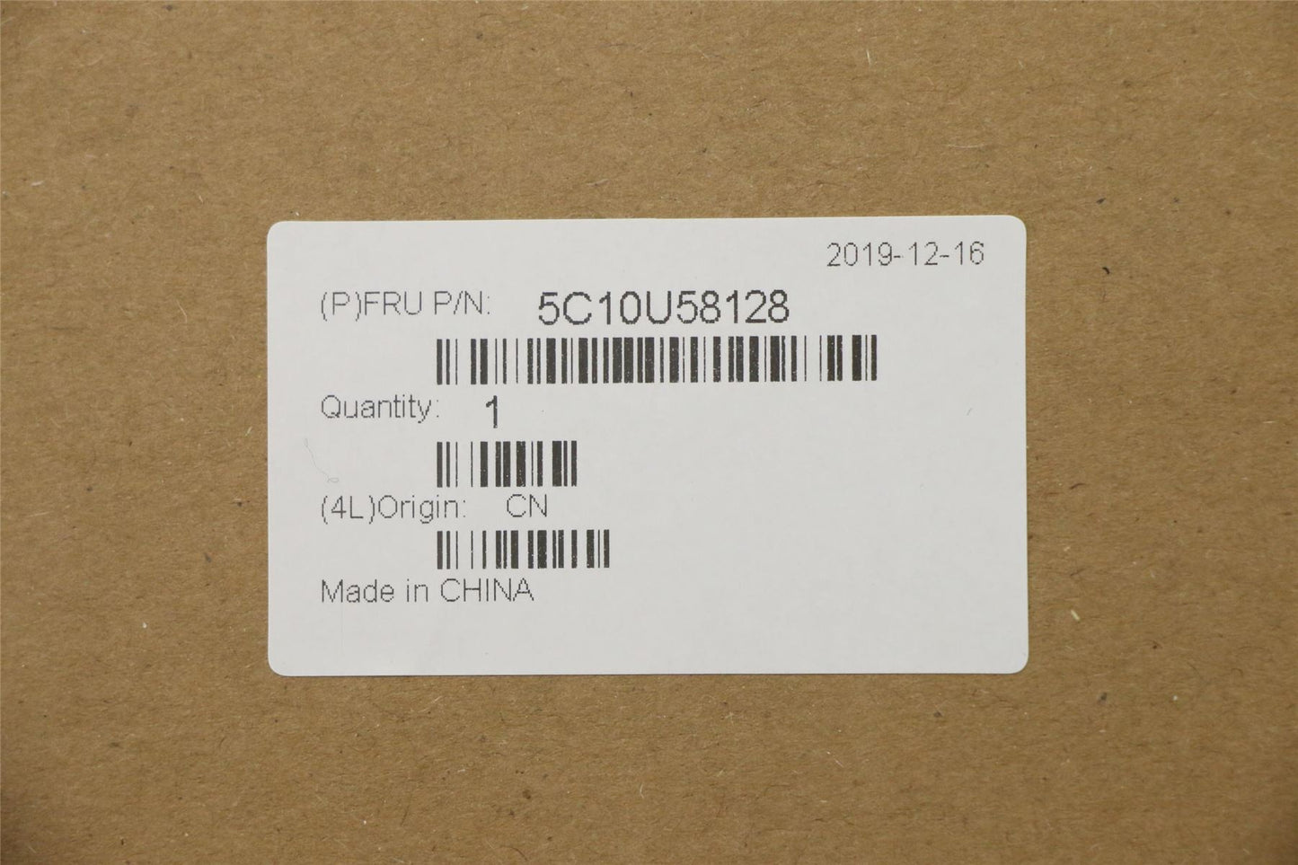 Lenovo Fru 200mm P520/P720 cable_TCO8.0 5C10U58553