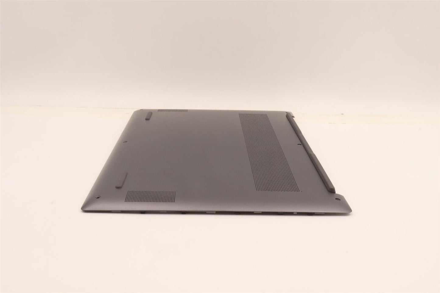 Lenovo Lower Case L82U9 SG 5CB1J30923
