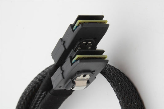 Lenovo CABLE 30u 750mm MiniSAS-MiniSAS Cable 03X4350