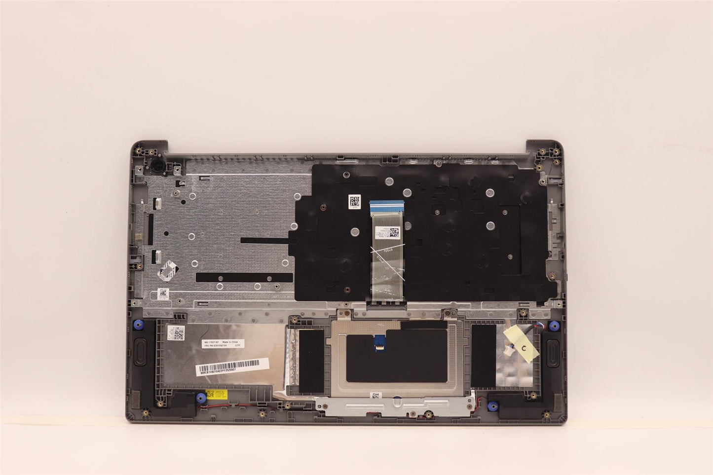 Lenovo IdeaPad 1 15IAU7 Palmrest Cover Touchpad Keyboard Swiss 5CB1H92104
