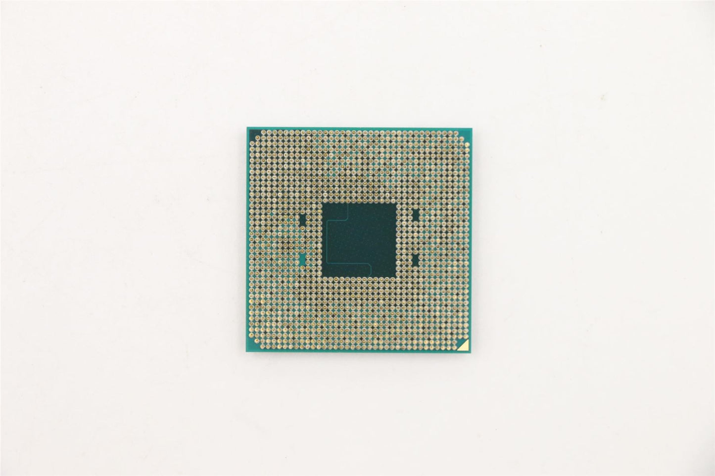 Lenovo IdeaCentre A540 24API CPU Processor 5SA0U56070