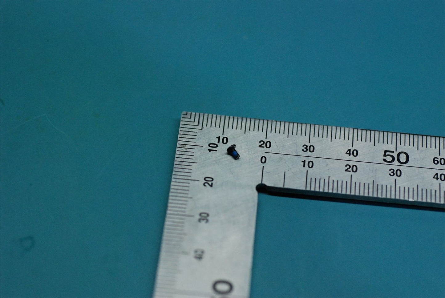 Lenovo YT-X703 Screw&*11692944-00 CS 5M88C06620