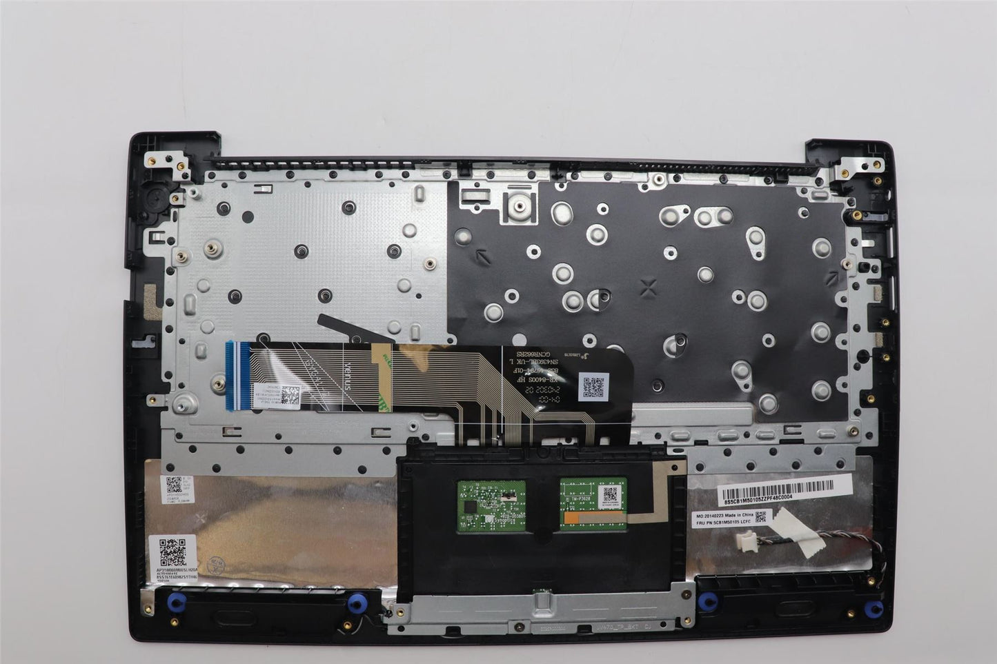 Lenovo COVER Upper Case ASM_UKE L 82YXBK 5CB1M50105