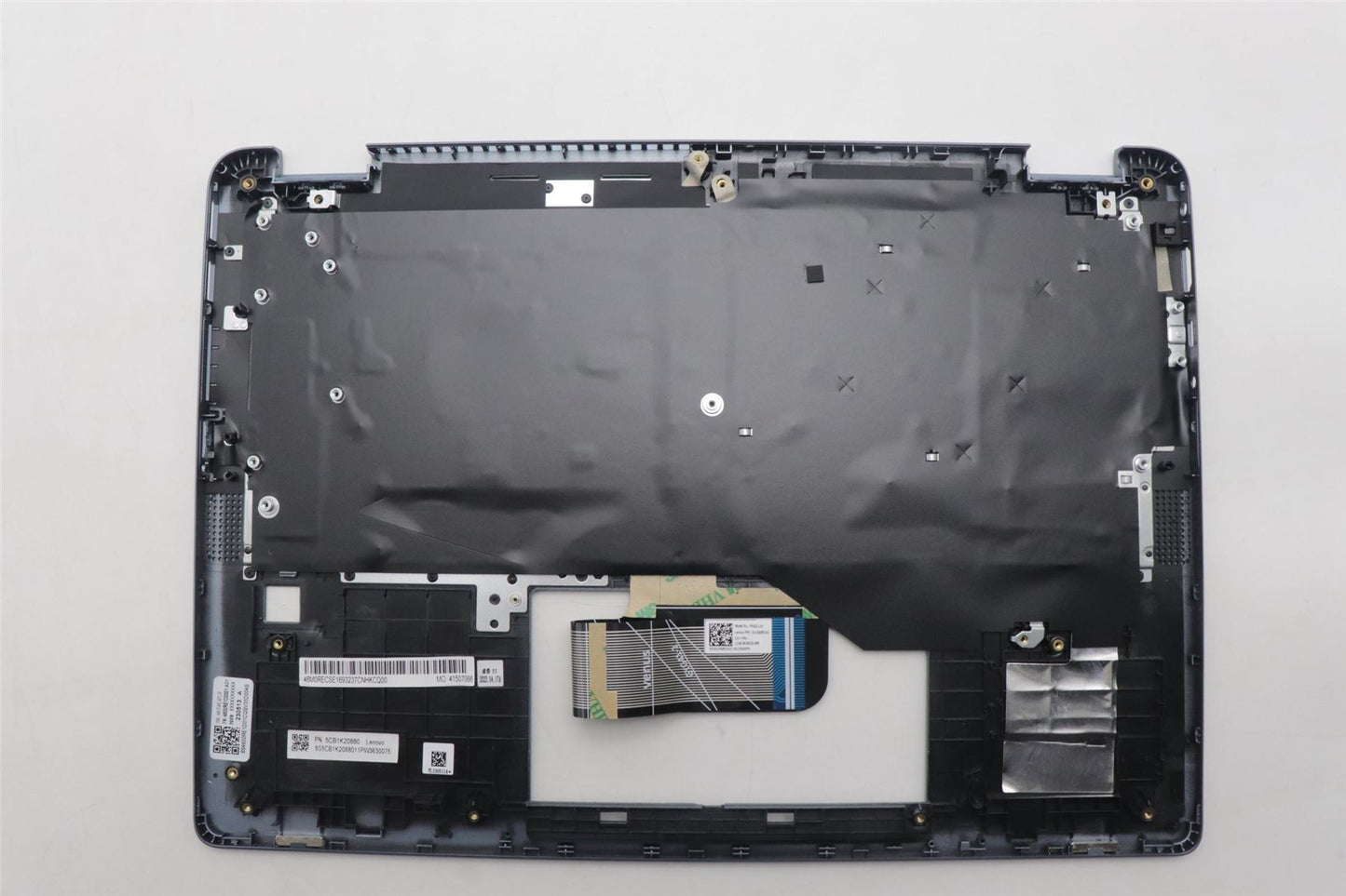 Lenovo Upper Case ASM_UKE W82XX SB 5CB1K20880